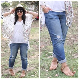 Joe's Destroyed Easy Crop Renah Boyfriend Jeans